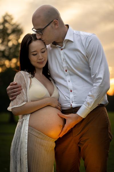 Autumn Maternity Session at Hill Garden and Pergola 2023