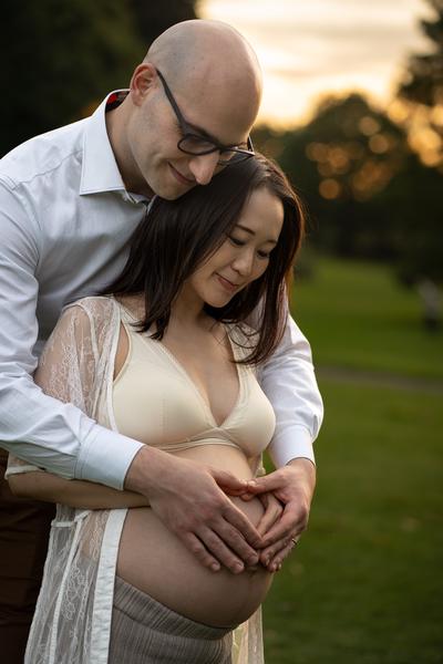 Autumn Maternity Session at Hill Garden and Pergola 2023