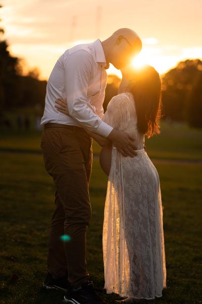 Autumn Maternity Session at Hill Garden and Pergola 2023